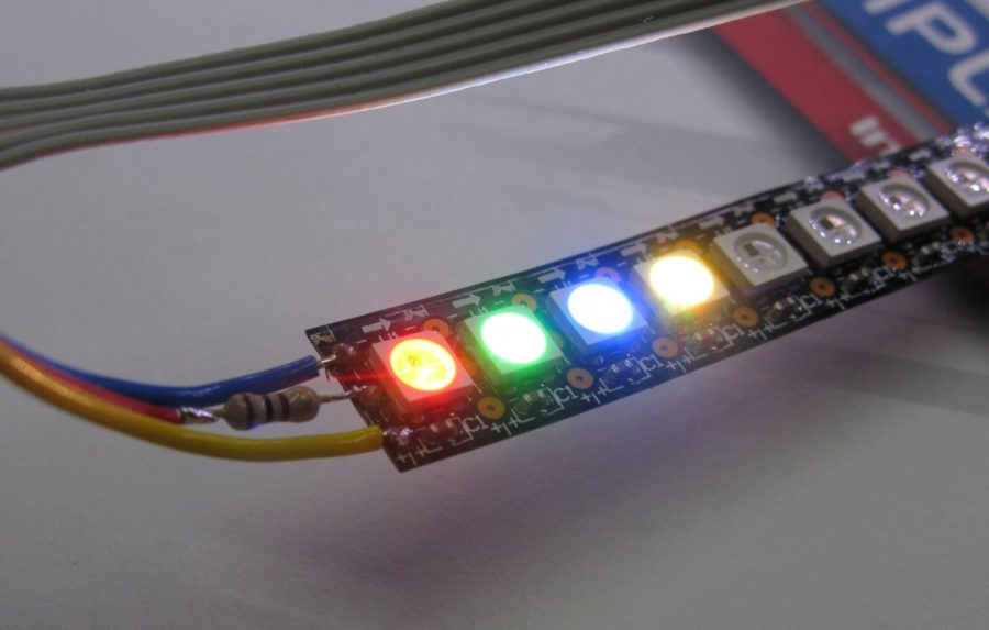 Neopixel LED и PIC18 - библиотека драйвера и создание световых эффектов - схема